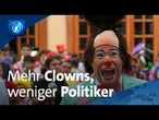 Clowns in Lima: Warum sie sich für mehr Lachen und weniger Politiker einsetzen