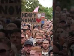 Fuertes protestas en Reino Unido por la muerte de un joven al que su agresor hizo parecer culpable