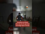 Funcionários correm para salvar obras de arte após drone russo atingir museu na Ucrân