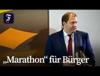 Vizekanzler kündigt Einschnitte für gesamte Gesellschaft an