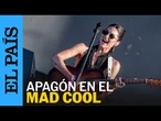 Gracie Abrams baja al foso a cantar en acústico con sus fans tras el apagón en el Mad Cool