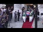 Montevideo, il feretro con "Pepe" Mujica lascia la camera ardente