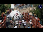 Correr delante de una bola de 300 kilos, una alternativa a los encierros taurinos