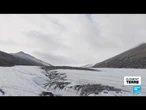 Les Glaciers d'Arctique attaqués de toutes parts par le changement climatique • FRANCE 24