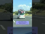 Un'automobile carica di bagagli è stata avvistata mentre viaggiava in direzione Genova