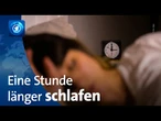 Schlafforscher im Interview: Was die Umstellung der Uhren mit dem Körper macht