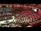 PNRR-Scuola, Protesta AVS in Aula con aeroplani di carta così i ricercatori lasceranno Italia