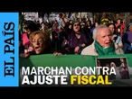 PROTESTA de JUBILADOS contra JAVIER MILEI: se suman reclamos sociales | EL PAÍS