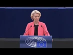 Von der Leyen: Su vaccini nessun contratto inappropriato, negoziati in tandem con i 27