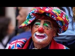 Nez rouges et grandes chaussures envahissent les rues de Lima pour la Journée des Clowns