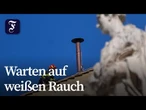 So entsteht der weiße Rauch bei der Papst-Wahl wirklich
