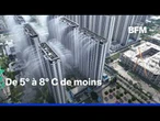 Chine: des brumisateurs géants sur les toits d'immeubles résidentiels