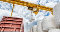 Cła uderzą w Rosję i Białoruś. Skorzystają polscy producenci
