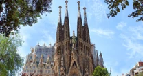 Barcelona podnosi poprzeczkę. Zaprasza bogatych turystów