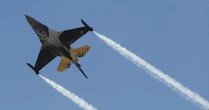 Prywatna firma poleciała myśliwcem F-16A/B