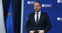 Resort PiS zadbał o pracowników. Wyższe odprawy, dłuższe wypowiedzenia