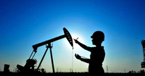 Zapadła decyzja państw OPEC+. Produkcja ropy zostanie zwiększona