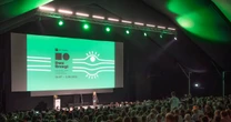 Dwa Brzegi 2025: Siłą tego festiwalu są ludzie. Twórcy są tu po to, by być blisko widzów