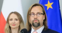 Porządki na rynku pracy: PIP przekształci lewą umowę zlecenie i "samozatrudnienie" w etat