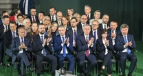 Ministrowie żegnają się ze stanowiskami. Takie dostaną odprawy