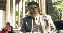 Ostatnia wielka rola Gene'a Hackmana. Narzekał, że za mało mu za nią zapłacili