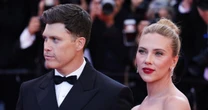 Debiut Scarlett Johansson nagrodzony 5-minutowymi owacjami. Gwieździe towarzyszył mąż