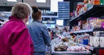 Podatki na cukier, alkohol i tytoń wzrosną o połowę? WHO naciska na rządy