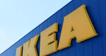 IKEA nie obsłuży klientów bez maseczek. Sieć zachęca do zakupów internetowych i przez aplikację mobilną