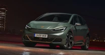 Cupra Born VZ to rasowy hot hatch z napędem na tył