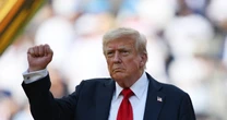 Gospodarka już ugięła się pod cłami Trumpa. Hamuje