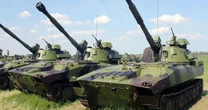 Ogromne ilości sprzętu wojskowego zmierzają na Ukrainę