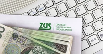 ZUS już ogłosił wypłaty 1636 zł. Pieniądze wyśle po 14 dniach