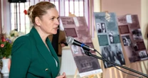 Wiadomo, kiedy nauczyciele zobaczą na swoich kontach obiecane podwyżki. Minister podała datę