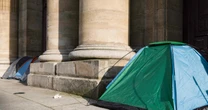 Płacą migrantom 900 euro za opuszczenie kraju. Kwota ma niebawem znacząco wzrosnąć