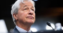 Szef JPMorgan: Recesja w USA wciąż jest możliwa