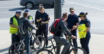 Dlaczego rowerzyści nie dostają mandatów?