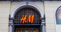 Dziedziczka fortuny H&M i jej mąż mają problem. W tle zarzuty o molestowanie