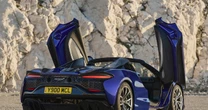 McLaren Artura Spider. Wiatr we włosach przy 330 km/h