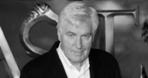 Stuart Craig nie żyje. Pracował przy legendarnych filmach