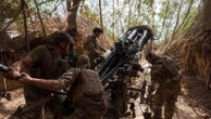 Ukrainian troops have little hope for peace as Trump's deadline for Russia arrivesUkrainian soldiers are expressing little hope for a diplomatic solution to the war with Russia33 minutes ago