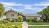 Iconic 'Brady Bunch' house sold to new owner 4 years after renovationThe Studio City house was featured in 2019's "A Very Brady Renovation."9/12/2023 02:05:27 EDT