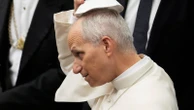 Pope highlights virtue of listening while accepting award from US Augustinians