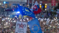 Thousands in Slovakia gather in renewed protest against pro-Russian policies of Prime Minister Fico