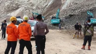 Death toll from quarry collapse in Indonesia rises to 14