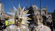 Venice Carnival opens with biodegradable streamers and ode to Casanova