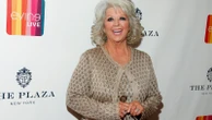 Paula Deen has abruptly closed the Savannah restaurant that launched her to Food Network fame