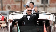 See all the celebrities who attended Jeff Bezos and Lauren Sánchez's lavish weddingThe nuptials were a star-studded event.25 minutes ago