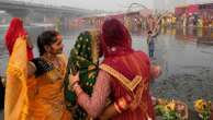 AP PHOTOS: Tens of thousands of Hindu devotees flock to rivers for prayers to the sun god