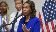 DC students head back to school amid Trump's law enforcement surge