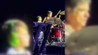 John Stamos' 6-year-old son joins Beach Boys show